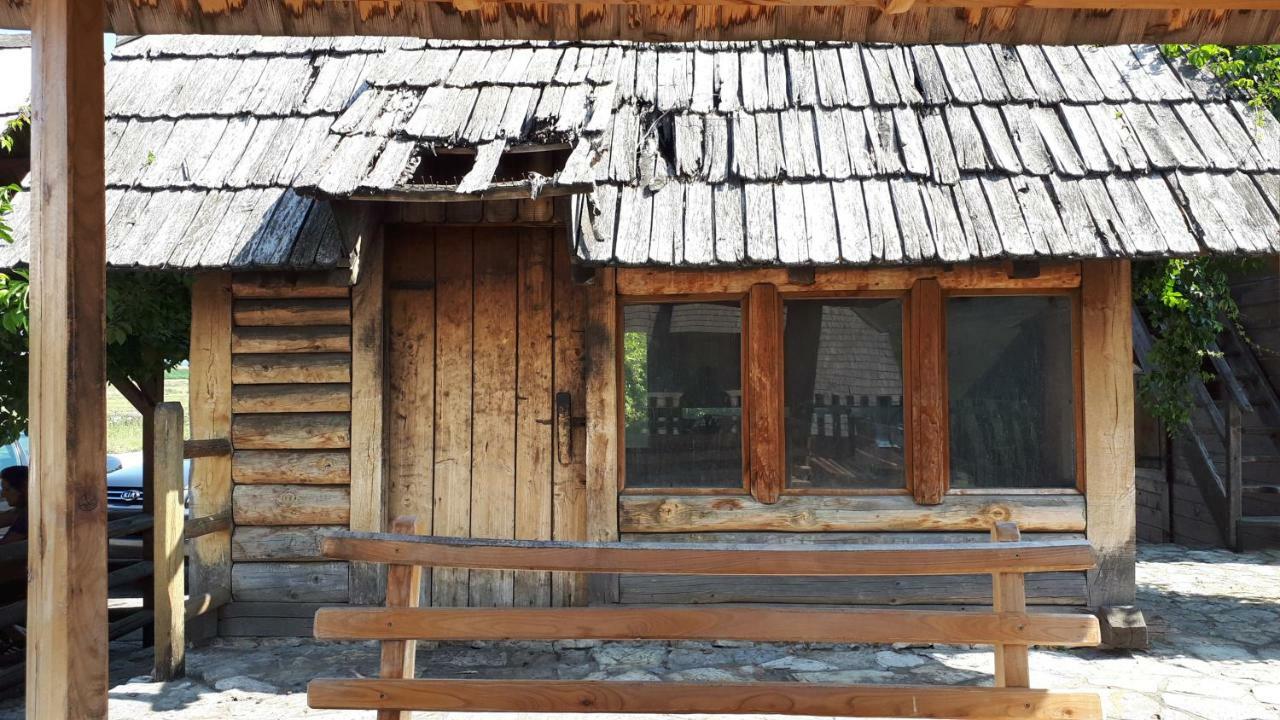 Konoba Ognjiste Bed and Breakfast Sokolac  Εξωτερικό φωτογραφία